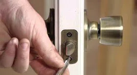City Locksmith Store Pinellas Park, FL 727-807-2770 City Locksmith Store Pinellas Park, FL 727-807-2770 - 16-Emergency-Locksmith-Opening